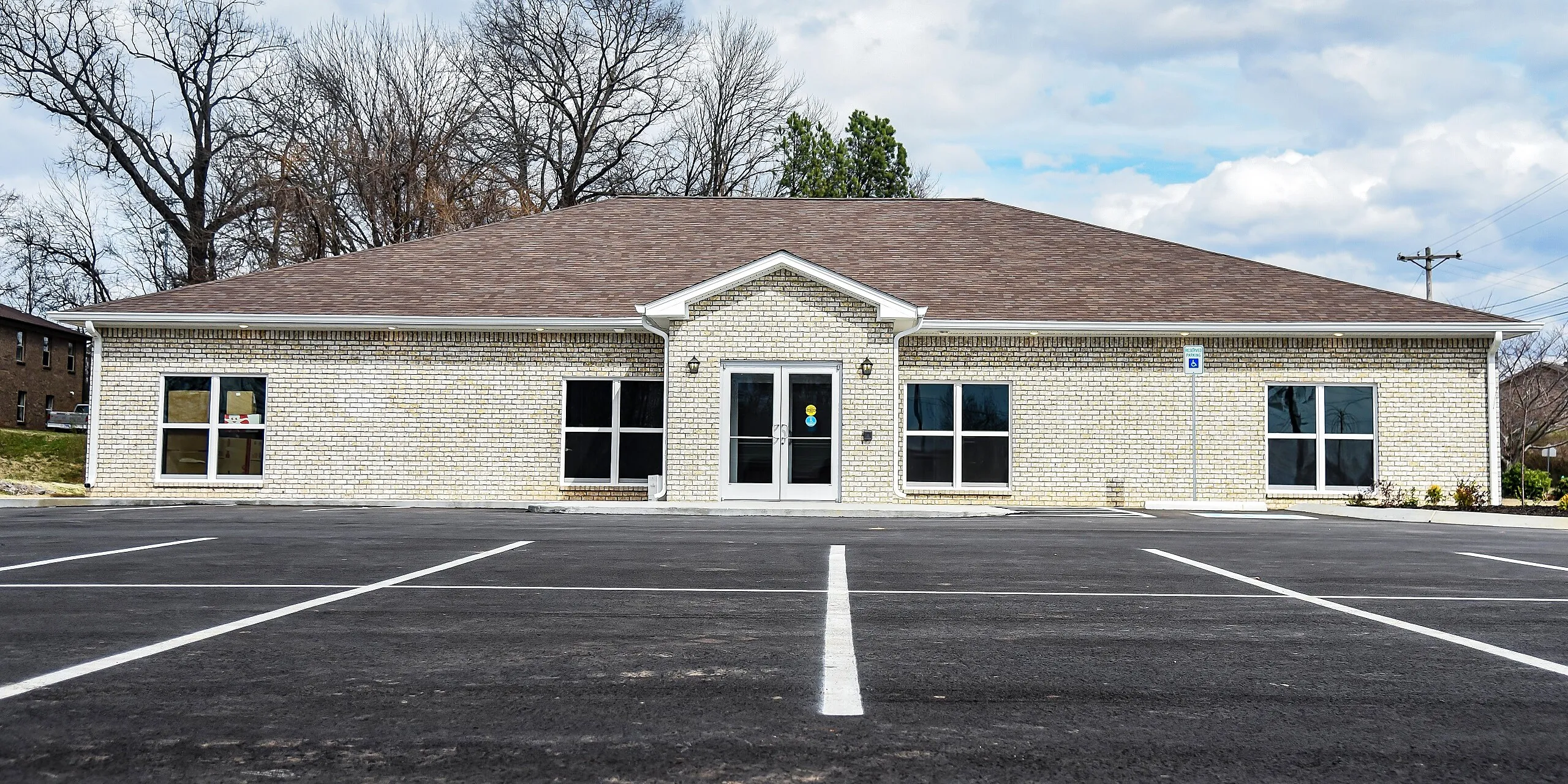 CovenantCare — Hilldale clinic exterior